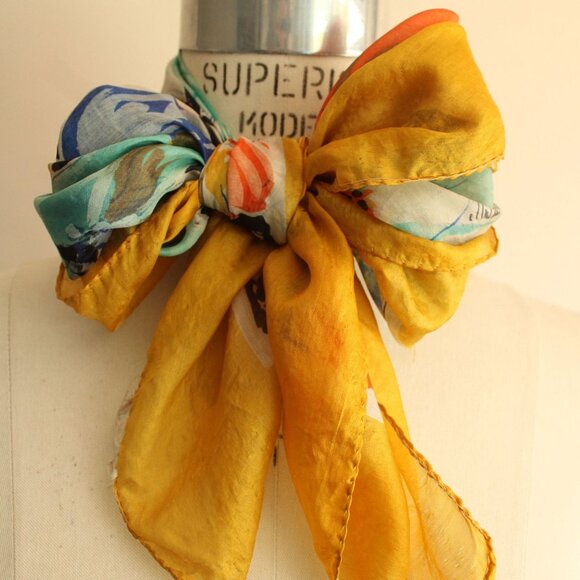 Vintage 1940s 1950s Silk Scarf, Square Floral Print Headscarf, Blue Teal Gold an - Picture 10 of 10